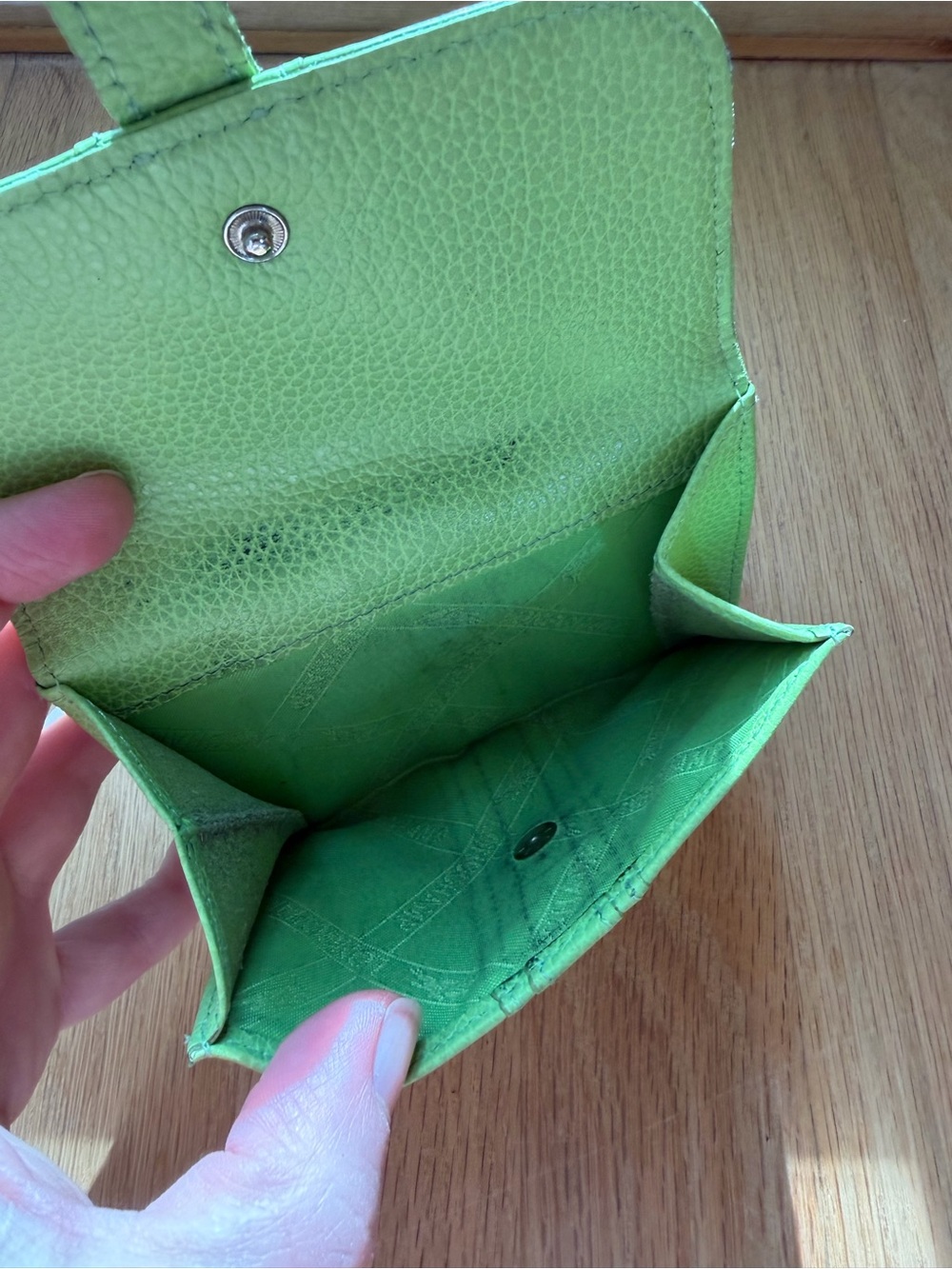 Longchamp - Lime Green Leather Bifold Compact Wallet - Picture 3 of 11